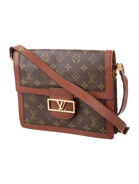 louis vuitton laptop shoulder bag|louis vuitton classic shoulder bag.